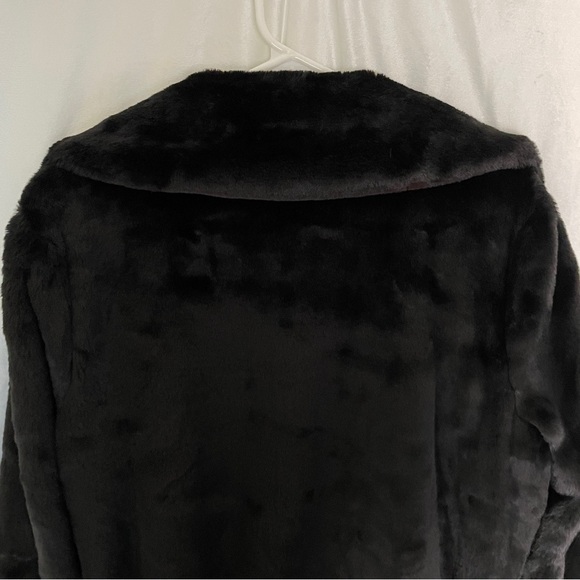 NWT DKNY Black Teddy Jacket Plush Mid-Length Faux Fur Coat Midi Size Large - Picture 4 of 12